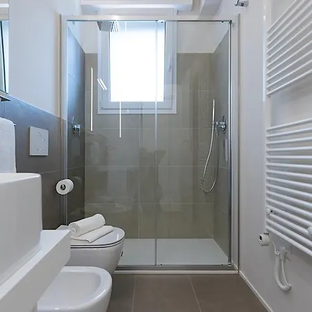 Valeria By Wonderful Italy *